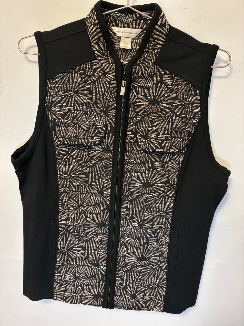 Christopher & Banks Black Patterned Zip-Front Vest with Neutral Burst Print
